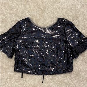 NWOT Lulus Sequin Cropped Top
